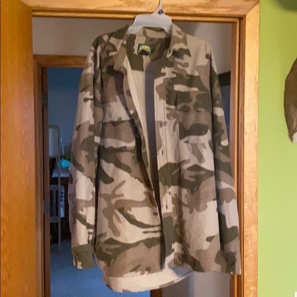 Cabelas XL Tall Camo Outdoor Gear